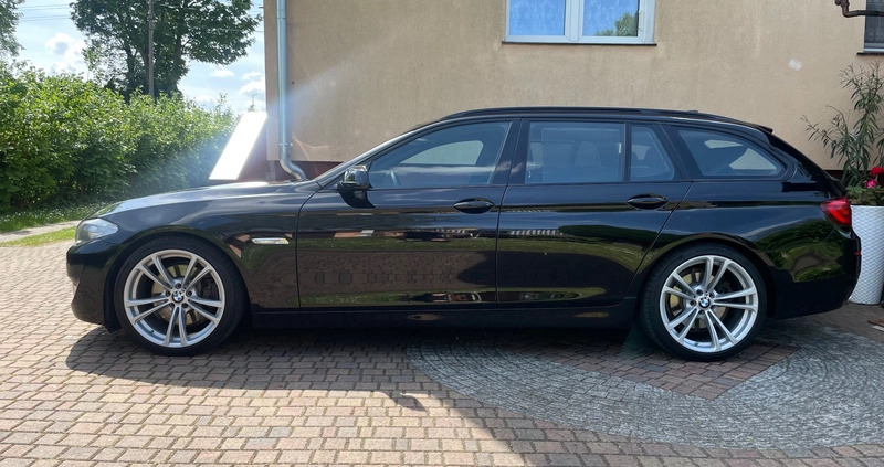 BMW Seria 5 cena 61900 przebieg: 257000, rok produkcji 2013 z Poznań małe 781